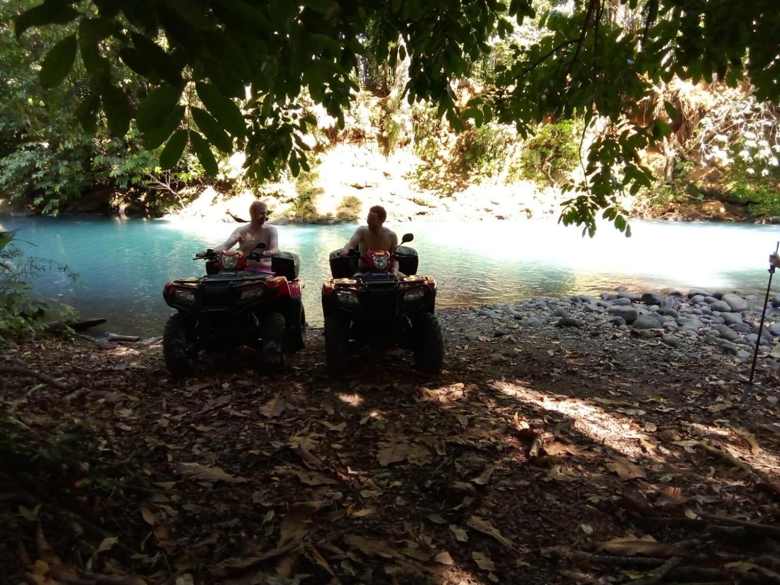 Rio Celeste, Cacahua Lodge 外观 照片